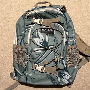 Dakine Grom 13L Backpack